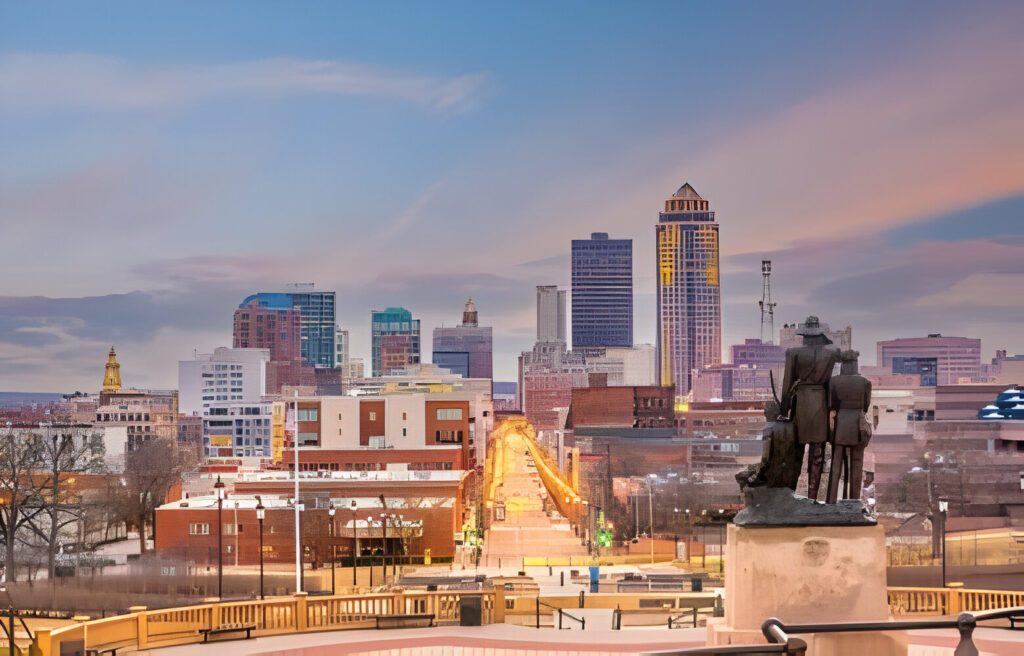 Downtown Des Moines city, public park Iowa