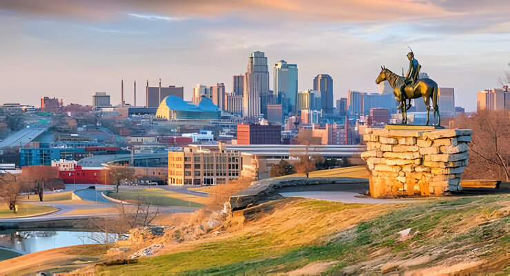 The Scout overlooking(108 years old statue) in downtown Kansas City